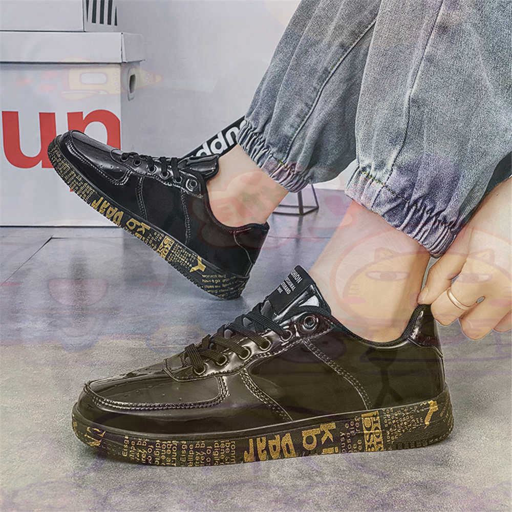 Round Foot Size 45 Sneakers Wh - đánh giá và giá Luxury Lifestyle Names